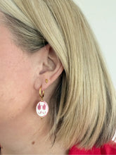 Victoria Cameo Pink Tulip Dangle Earring